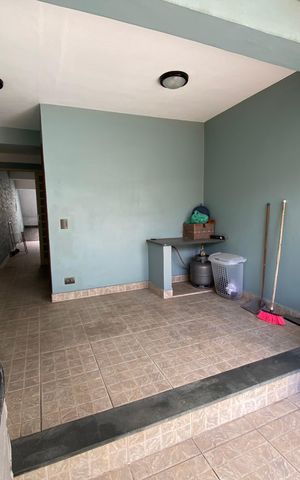 Casa para alugar com 116m², 2 quartos e 2 vagas Casa para alugar com 116m², 2 quartos e 2 vagasÁrea de Serviço