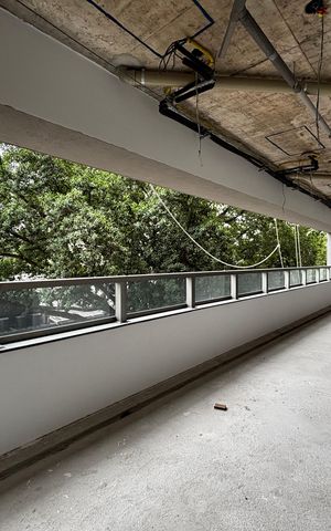 Apartamento à venda com 277m², 3 quartos e 3 vagas Apartamento à venda com 277m², 3 quartos e 3 vagasVaranda