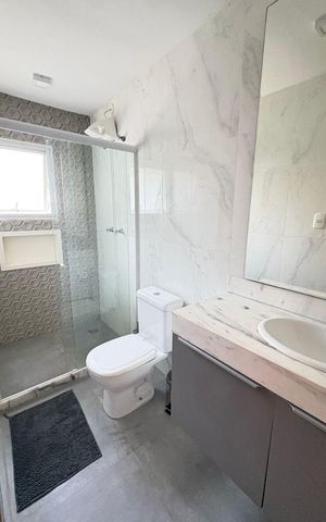 Casa de condomínio à venda com 232m², 3 quartos e 1 vagaBanheiro