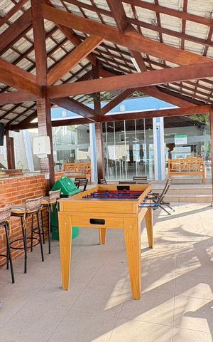 Casa de condomínio à venda com 232m², 3 quartos e 1 vagaÁrea externa