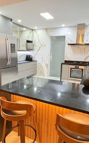 Casa de condomínio à venda com 232m², 3 quartos e 1 vagaCozinha