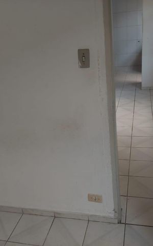 Casa para alugar com 90m², 1 quarto e sem vaga