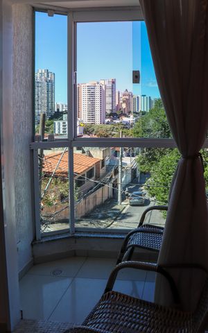 Apartamento à venda com 204m², 3 quartos e 1 vaga Apartamento à venda com 204m², 3 quartos e 1 vagaSala