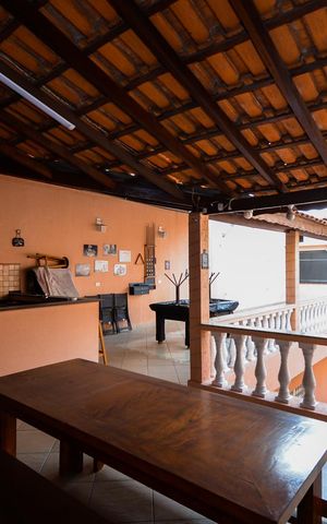 Casa à venda com 214m², 3 quartos e 3 vagasÁrea gourmet