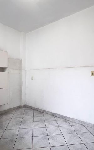 Apartamento à venda com 61m², 1 quarto e sem vaga Apartamento à venda com 61m², 1 quarto e sem vagaCozinha