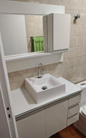 Apartamento para alugar com 51m², 1 quarto e 1 vaga Apartamento para alugar com 51m², 1 quarto e 1 vagaBanheiro