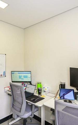 Apartamento à venda com 77m², 1 quarto e 2 vagasEscritório/Closet