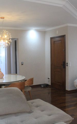 Apartamento à venda com 175m², 4 quartos e 4 vagasSala