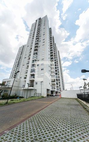 Apartamento à venda com 64m², 3 quartos e 1 vaga Apartamento à venda com 64m², 3 quartos e 1 vagaFachada