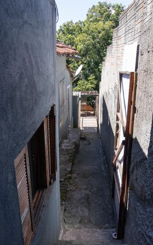 Casa à venda com 75m², 2 quartos e 1 vagaCorredor
