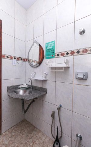 Casa à venda com 360m², 3 quartos e 3 vagasBanheiro