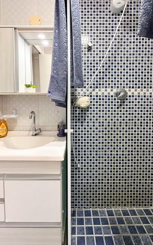 Apartamento à venda com 68m², 3 quartos e 1 vaga Apartamento à venda com 68m², 3 quartos e 1 vagaBanheiro Social