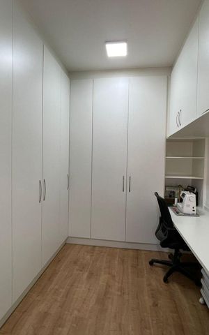 Casa de condomínio à venda com 300m², 4 quartos e 4 vagas