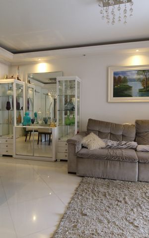 Apartamento para alugar com 104m², 4 quartos e 3 vagasSala