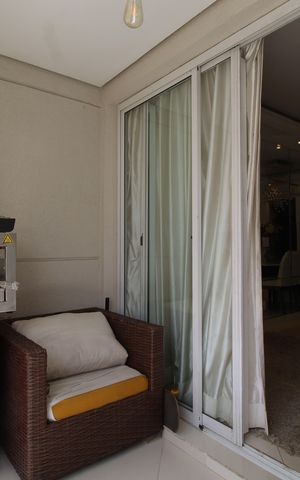Apartamento para alugar com 104m², 4 quartos e 3 vagasVaranda