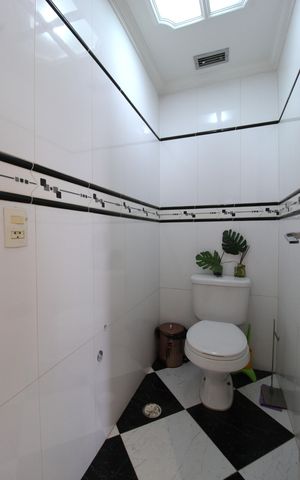 Apartamento para alugar com 104m², 4 quartos e 3 vagasLavabo