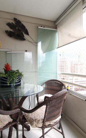 Apartamento para alugar com 104m², 4 quartos e 3 vagasVaranda
