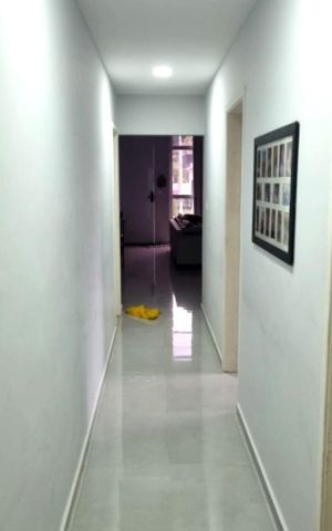 Casa de condomínio para alugar com 195m², 3 quartos e 3 vagas Casa de condomínio para alugar com 195m², 3 quartos e 3 vagasCorredor