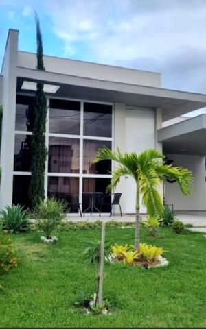 Casa de condomínio para alugar com 195m², 3 quartos e 3 vagas Casa de condomínio para alugar com 195m², 3 quartos e 3 vagasFachada