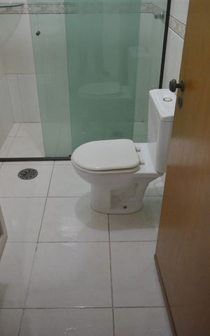 Casa para alugar com 290m², 3 quartos e 5 vagasBanheiro da Suíte 2