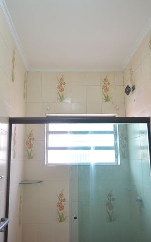 Casa para alugar com 290m², 3 quartos e 5 vagasBanheiro da Suite