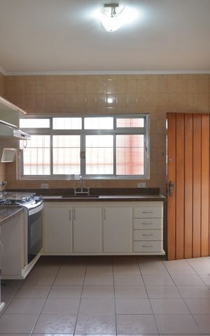 Casa para alugar com 290m², 3 quartos e 5 vagasCozinha