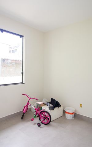 Casa à venda com 198m², 3 quartos e 2 vagas Casa à venda com 198m², 3 quartos e 2 vagasQuarto 1