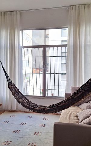 Apartamento à venda com 145m², 3 quartos e sem vaga Apartamento à venda com 145m², 3 quartos e sem vagaSala