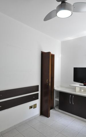 Casa à venda com 122m², 3 quartos e 2 vagasQuarto 3