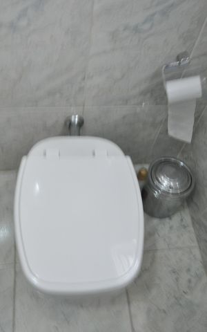 Casa à venda com 122m², 3 quartos e 2 vagasBanheiro Social
