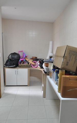 Casa à venda com 122m², 3 quartos e 2 vagasEscritório