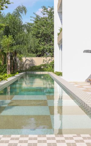 Apartamento à venda com 116m², 2 quartos e 2 vagas Apartamento à venda com 116m², 2 quartos e 2 vagasÁrea comum - Piscina