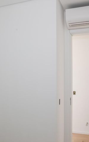 Apartamento à venda com 220m², 3 quartos e 2 vagas Apartamento à venda com 220m², 3 quartos e 2 vagasEscritório