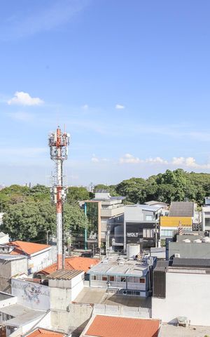Apartamento à venda com 220m², 3 quartos e 2 vagas Apartamento à venda com 220m², 3 quartos e 2 vagasVista da Sacada