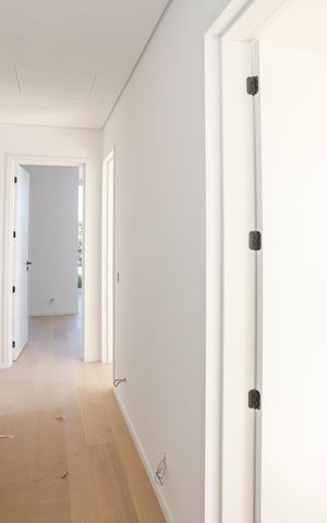Apartamento à venda com 220m², 3 quartos e 2 vagas Apartamento à venda com 220m², 3 quartos e 2 vagasCorredor