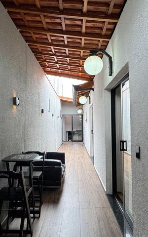 Casa à venda com 240m², 3 quartos e 2 vagas Casa à venda com 240m², 3 quartos e 2 vagasQuintal