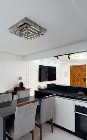 Casa à venda com 240m², 3 quartos e 2 vagas Casa à venda com 240m², 3 quartos e 2 vagasCozinha