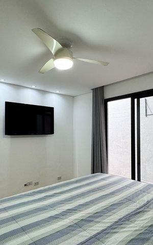 Casa à venda com 240m², 3 quartos e 2 vagas Casa à venda com 240m², 3 quartos e 2 vagasSuíte