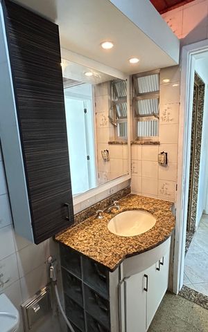 Apartamento à venda com 58m², 2 quartos e 1 vagaBanheiro