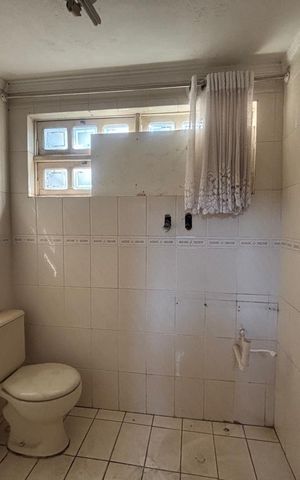 Casa à venda com 190m², 2 quartos e 1 vaga