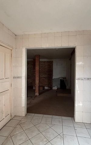 Casa à venda com 190m², 2 quartos e 1 vaga