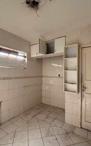 Casa à venda com 190m², 2 quartos e 1 vaga