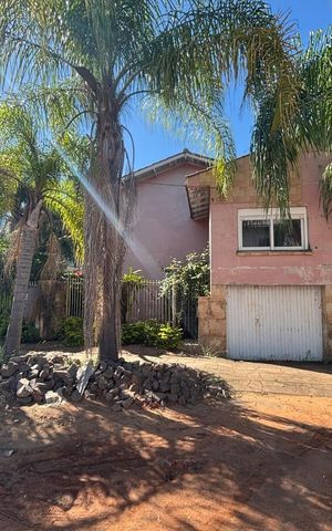 Casa à venda com 190m², 2 quartos e 1 vaga