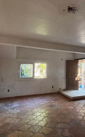 Casa à venda com 190m², 2 quartos e 1 vaga