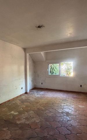 Casa à venda com 190m², 2 quartos e 1 vaga