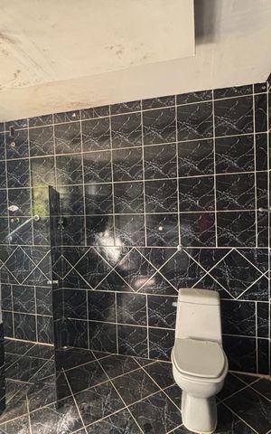 Casa à venda com 190m², 2 quartos e 1 vaga