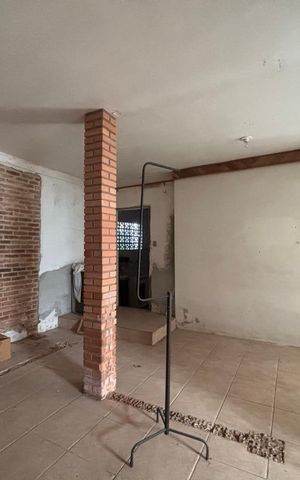 Casa à venda com 190m², 2 quartos e 1 vaga
