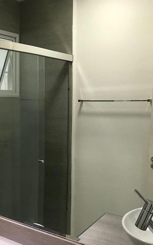 Apartamento à venda com 49m², 2 quartos e 1 vaga Apartamento à venda com 49m², 2 quartos e 1 vagaBanheiro