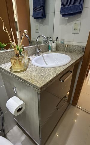 Apartamento à venda com 79m², 2 quartos e 1 vagaBanheiro Social