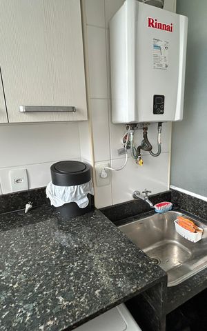 Apartamento à venda com 79m², 2 quartos e 1 vagaÁrea de Serviço